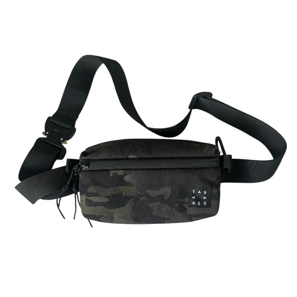 Tabagska Other - Tabagska • Men's Camp Crossbody Bag